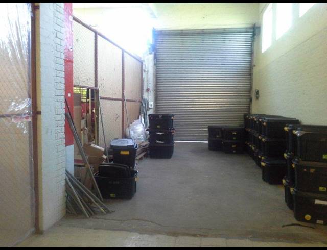 3,000M² FACTORY TO LET IN LANSDOWNE